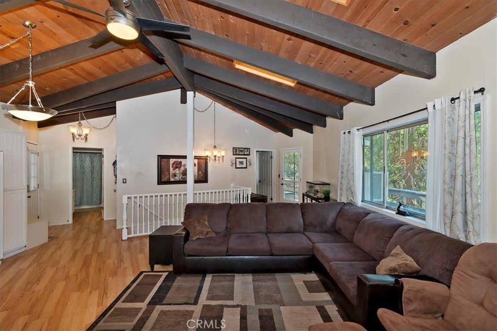 770 Berne Property Photo 9