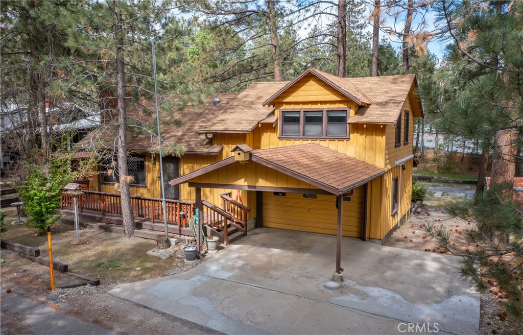 5744 Heath Creek Property Photo 5
