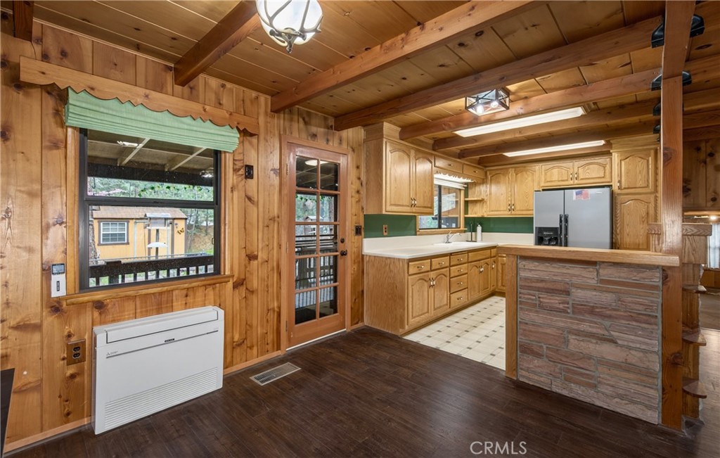 5744 Heath Creek Property Photo 14