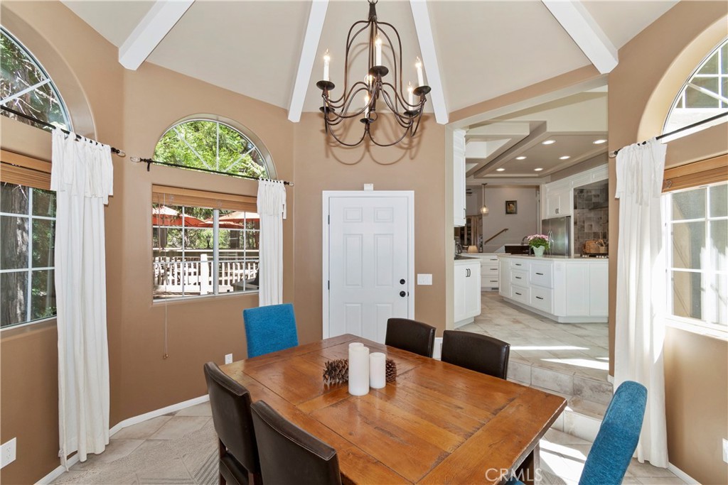 355 Cedar Ridge Drive Property Photo 8