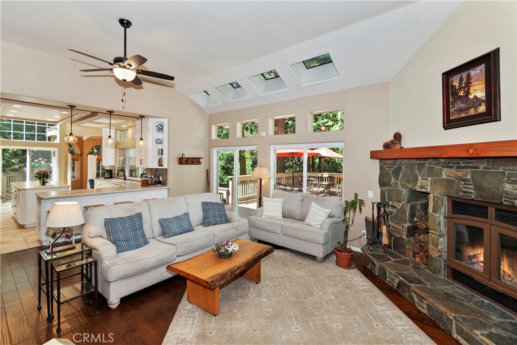 355 Cedar Ridge Drive Property Photo 16
