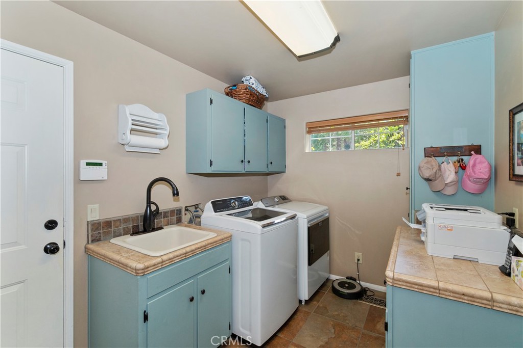 355 Cedar Ridge Drive Property Photo 33