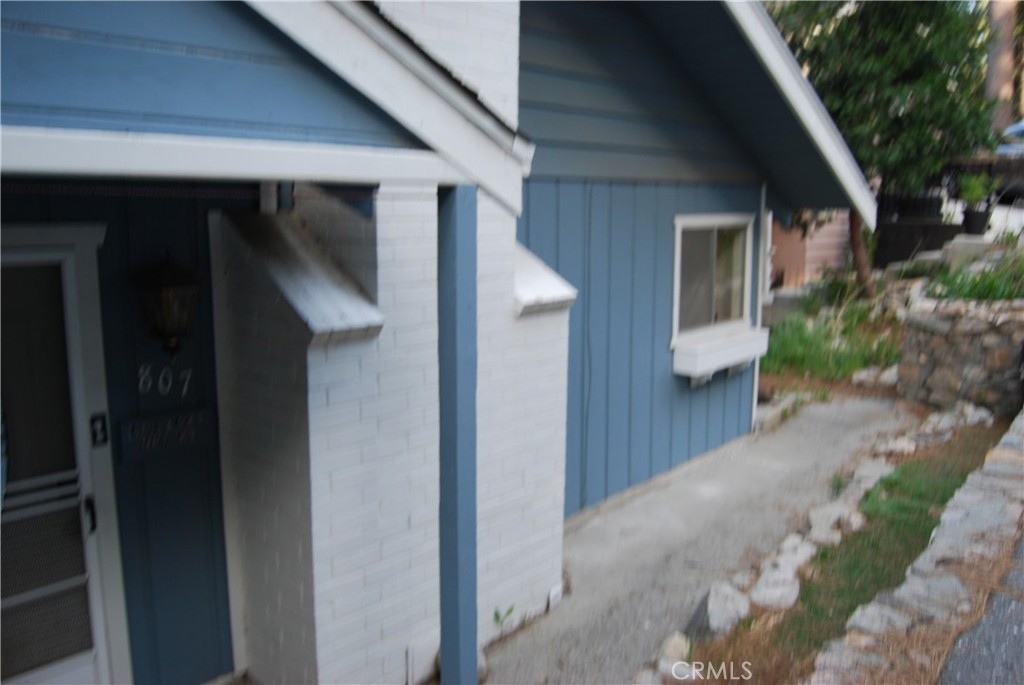 807 Sierra Vista Property Photo 26