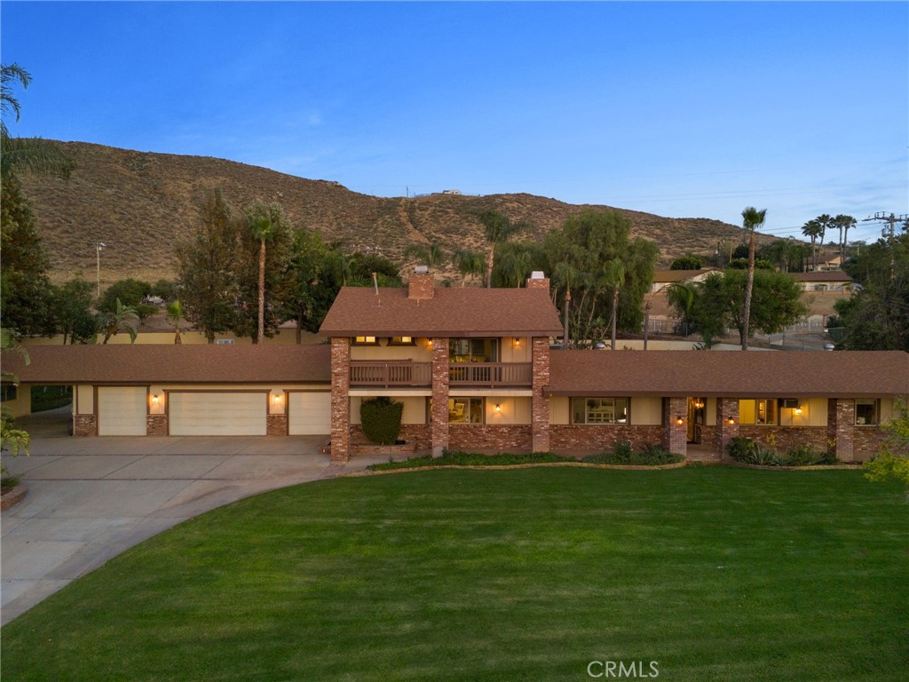 5334 Agate Street Property Photo