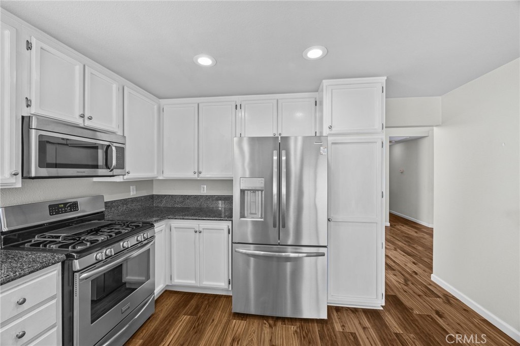 28124 Palm Villa Drive Property Photo 15