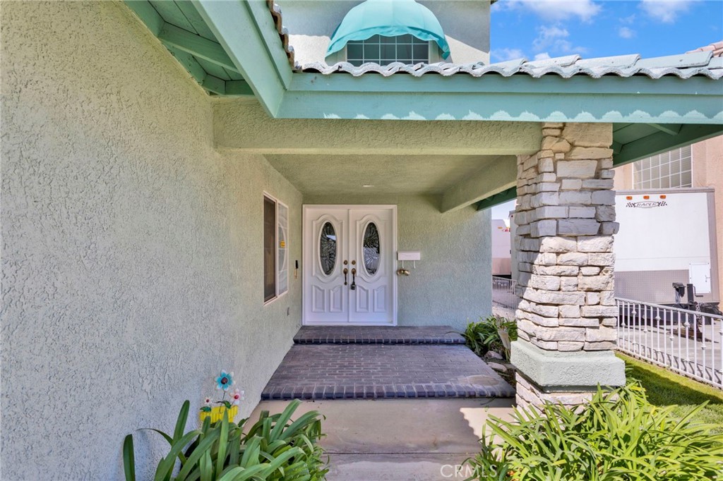 18064 Mariner Property Photo 4