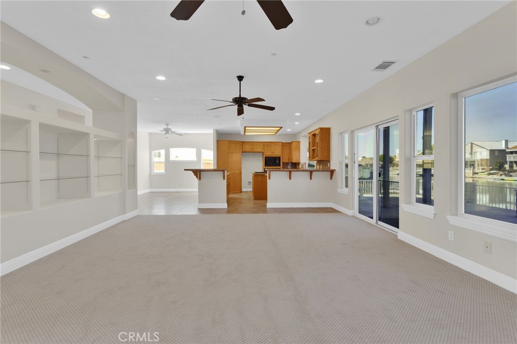 18064 Mariner Property Photo 9