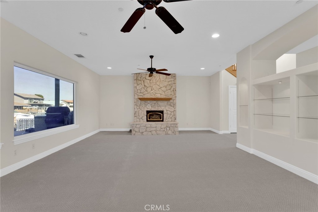 18064 Mariner Property Photo 11