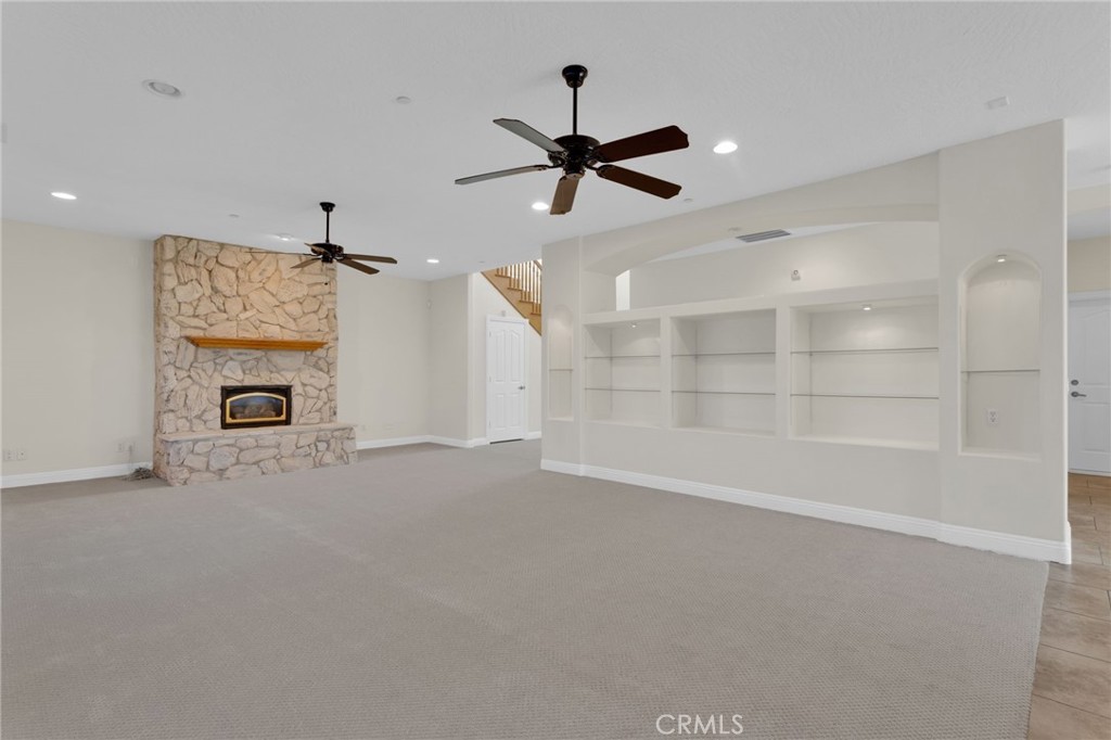 18064 Mariner Property Photo 12