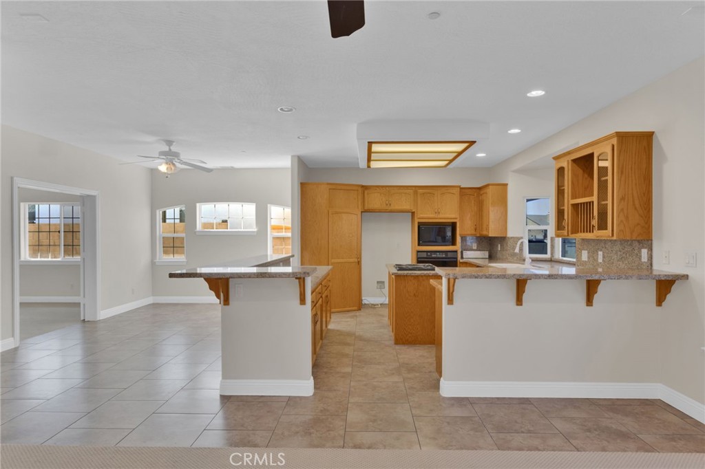 18064 Mariner Property Photo 14