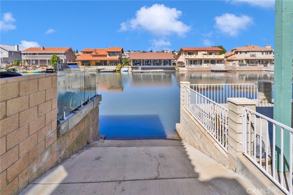 18064 Mariner Property Photo 45