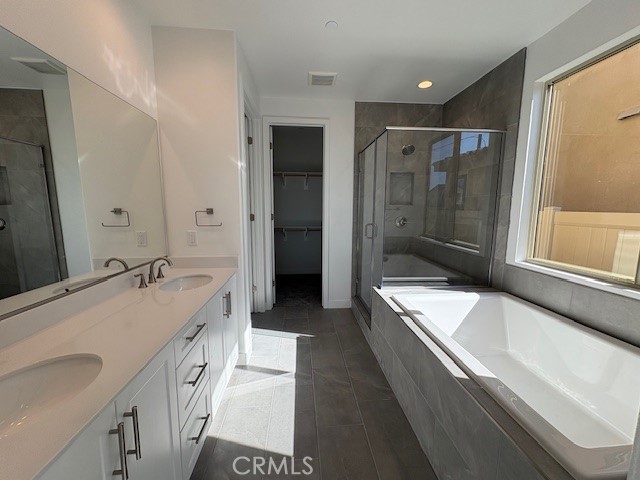 3706 Leafgreen Road Property Photo 4