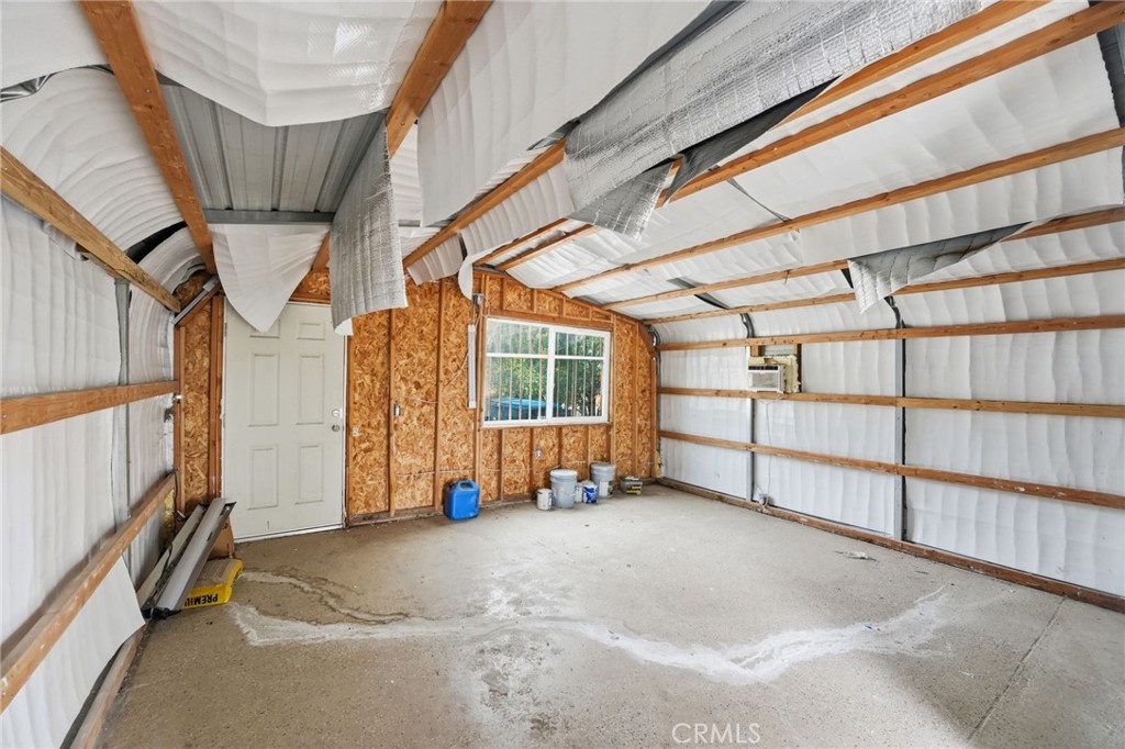 10043 Beaumont Avenue Property Photo 19