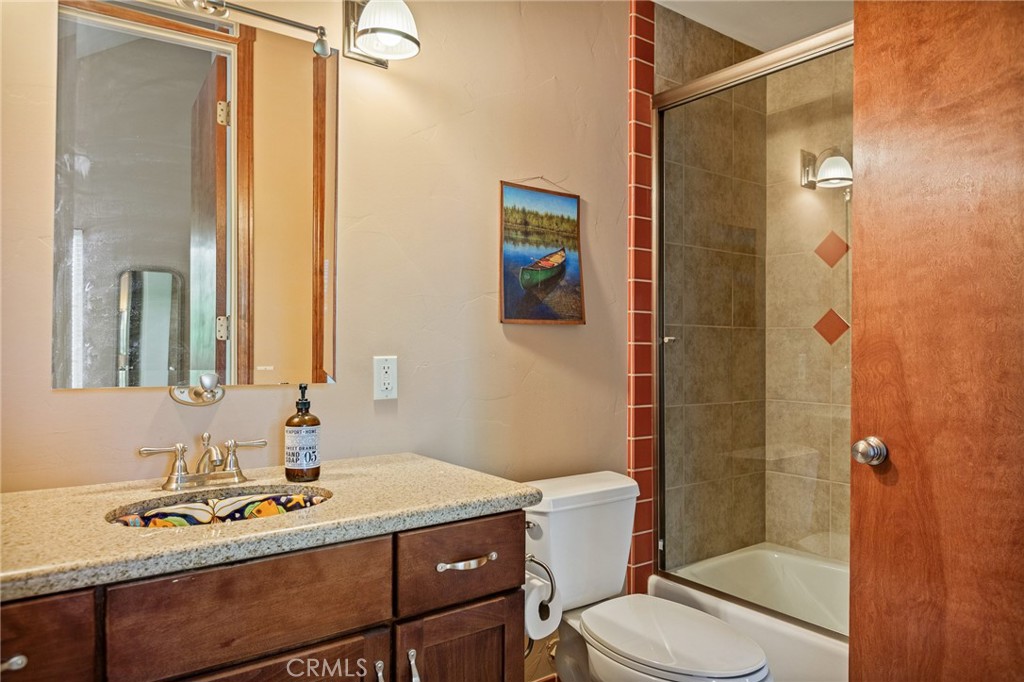 1184 Acadia Property Photo 22