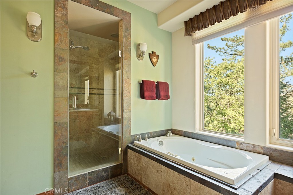 1184 Acadia Property Photo 34