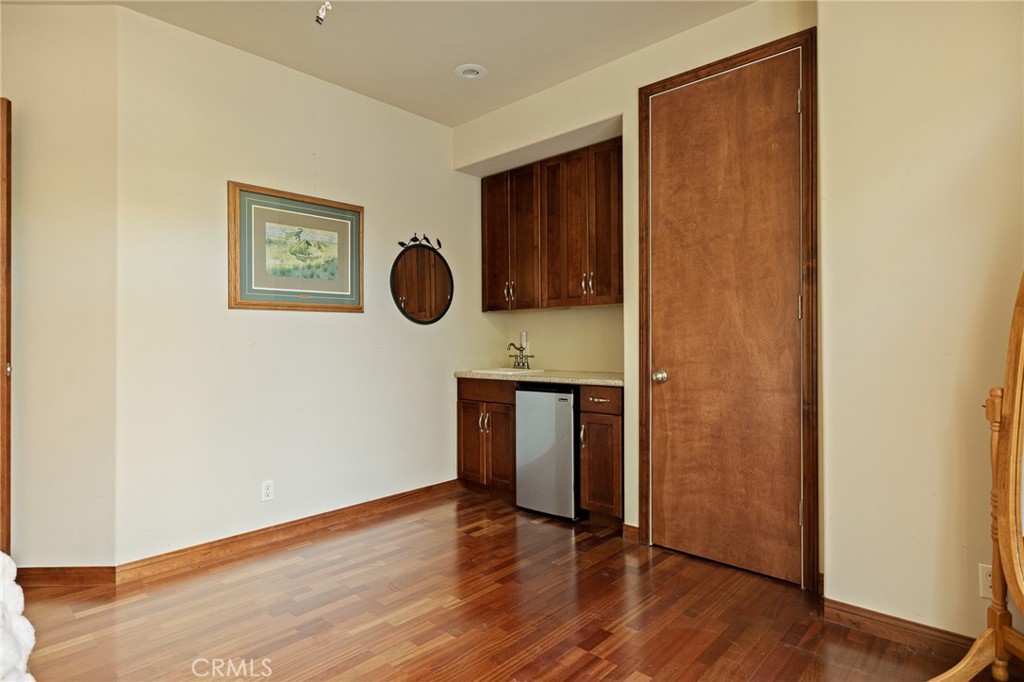 1184 Acadia Property Photo 38