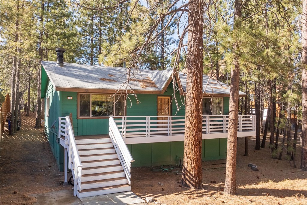 448 Quail Property Photo 1