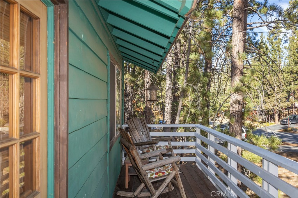 448 Quail Property Photo 3