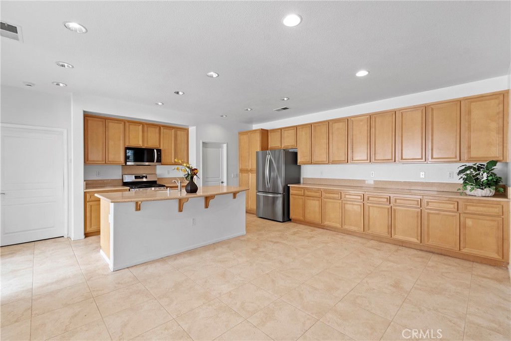 1568 Four Seasons Property Photo 10