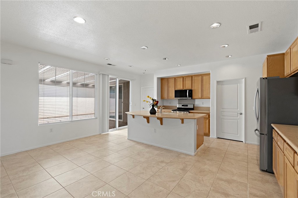 1568 Four Seasons Property Photo 12