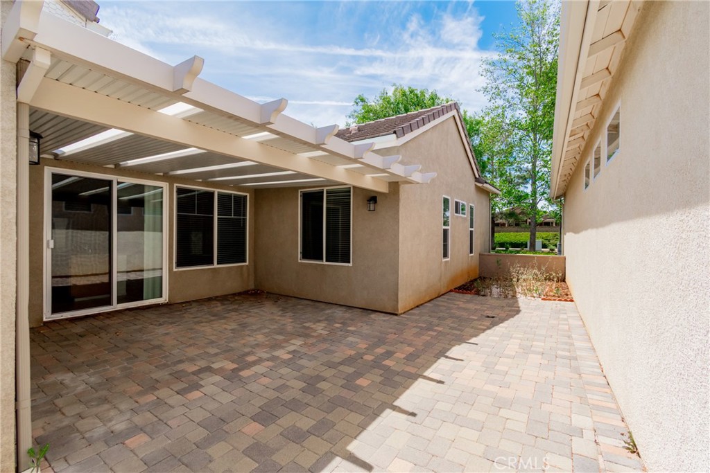 1568 Four Seasons Property Photo 31