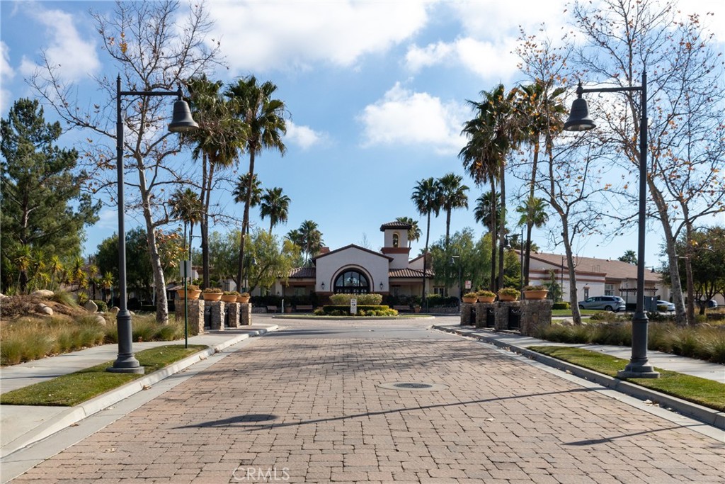 1568 Four Seasons Property Photo 37