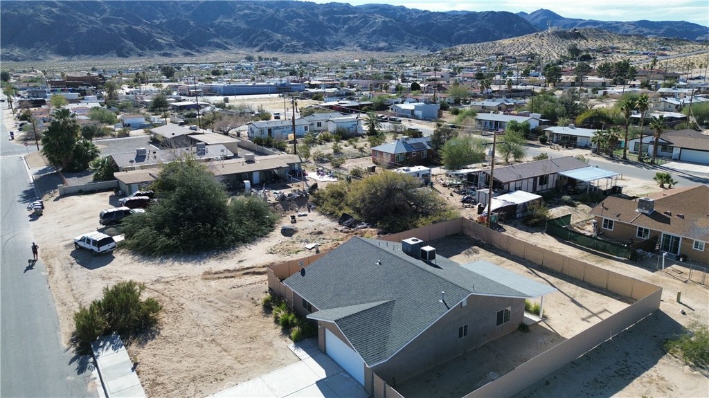 6352 Smoketree Avenue Property Photo 6
