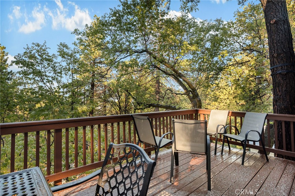 30701 Knoll View Property Photo 20