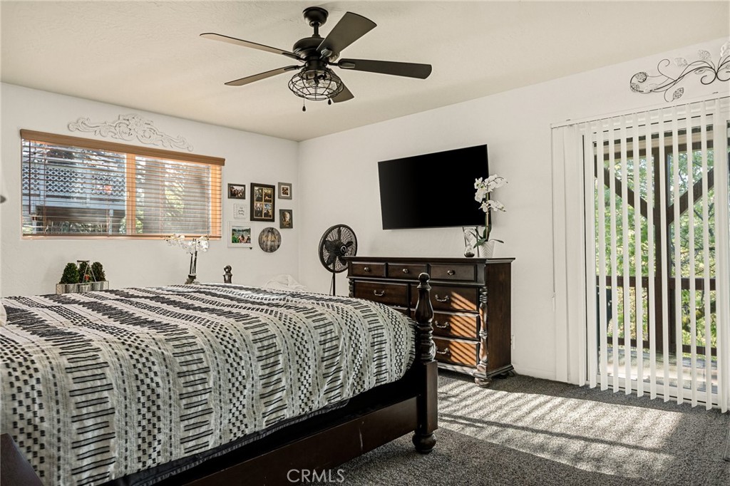 30701 Knoll View Property Photo 23