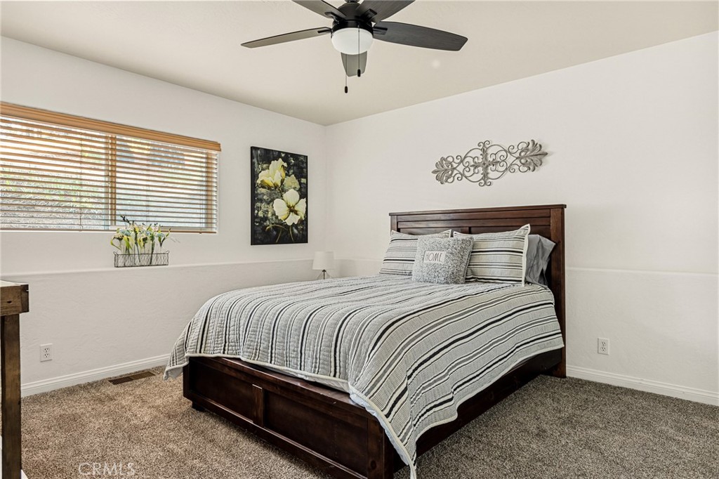 30701 Knoll View Property Photo 30