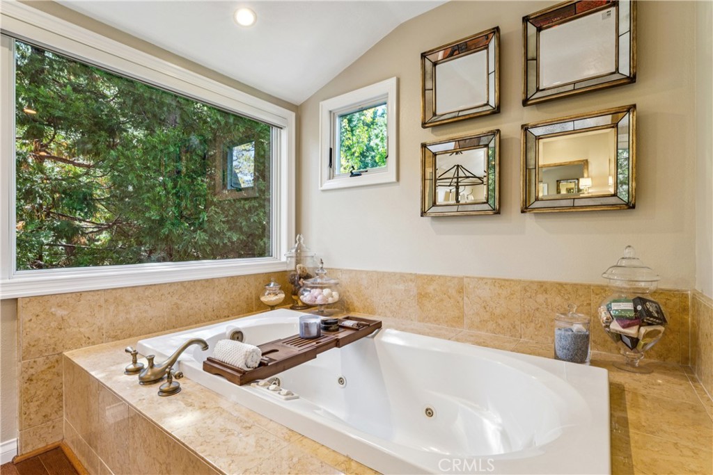 469 Golf Course Road Property Photo 52