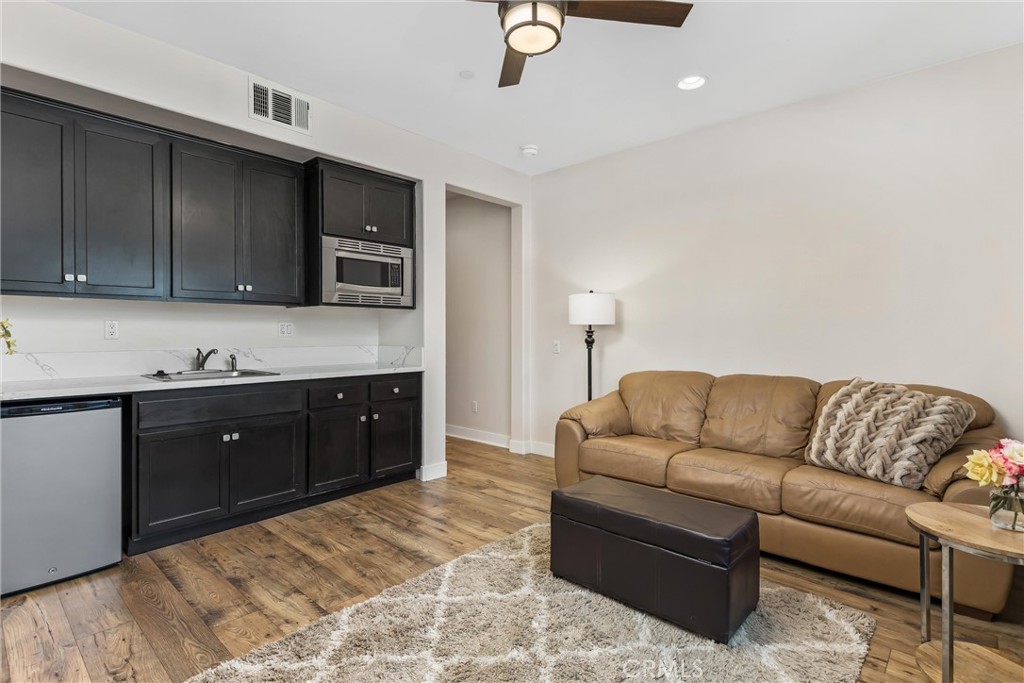 11372 Aaron Property Photo 11