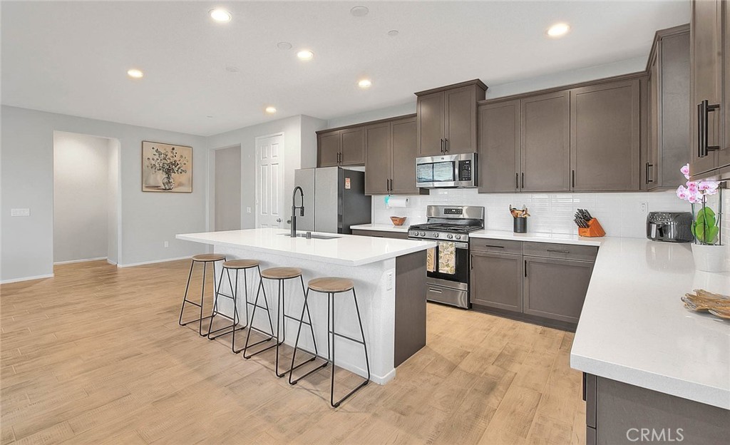 11912 Olivine Property Photo 11