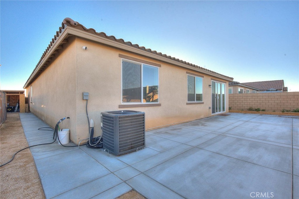 11912 Olivine Property Photo 22