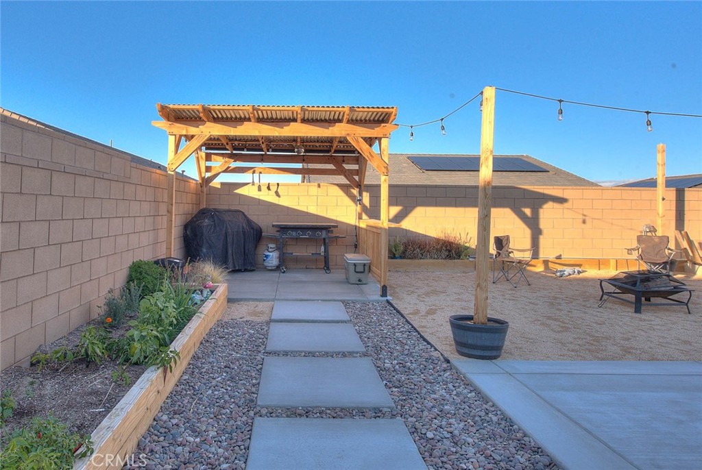 11912 Olivine Property Photo 25