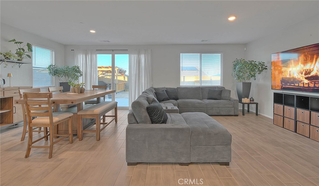 11912 Olivine Property Photo 58