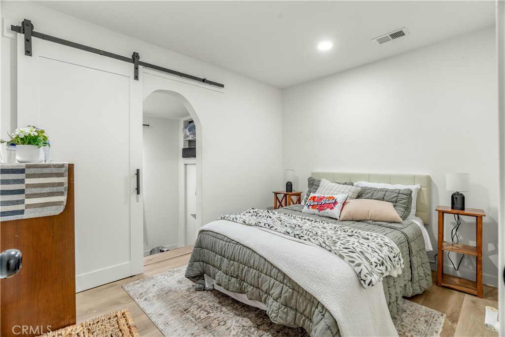 2055 E Nord Property Photo 19