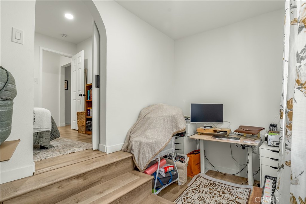 2055 E Nord Property Photo 21