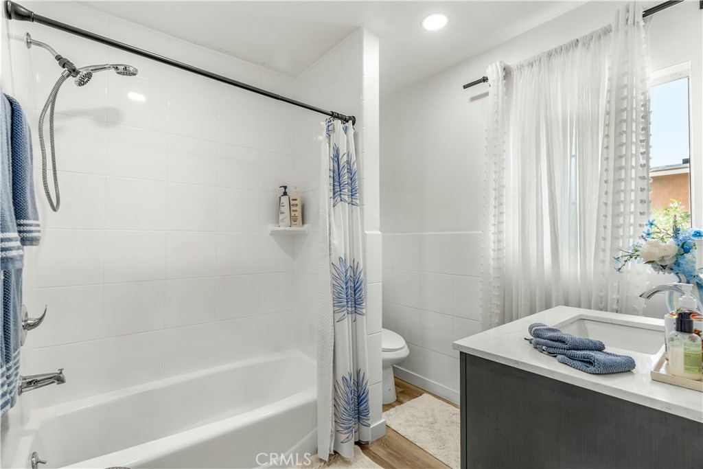 2055 E Nord Property Photo 24