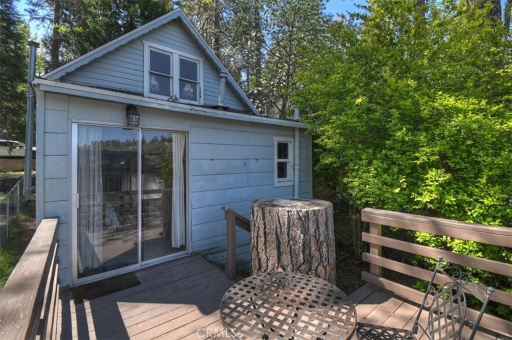 22838 Waters Property Photo 1