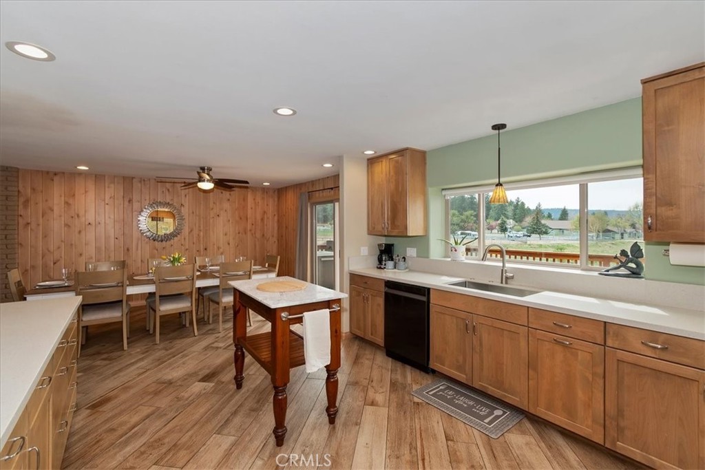 222 Eagle Property Photo 14