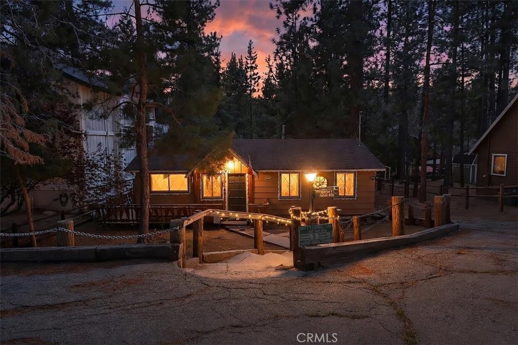 42697 Cougar Property Photo 1