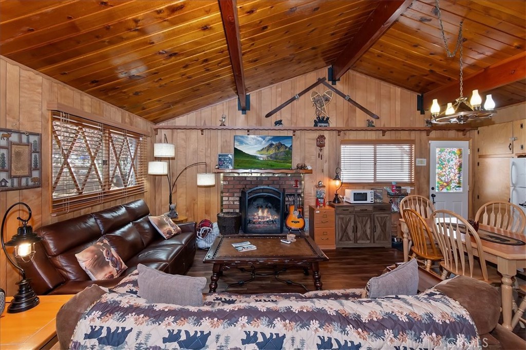 42697 Cougar Property Photo 9