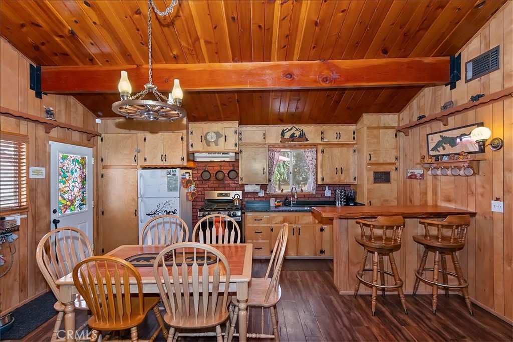 42697 Cougar Property Photo 13
