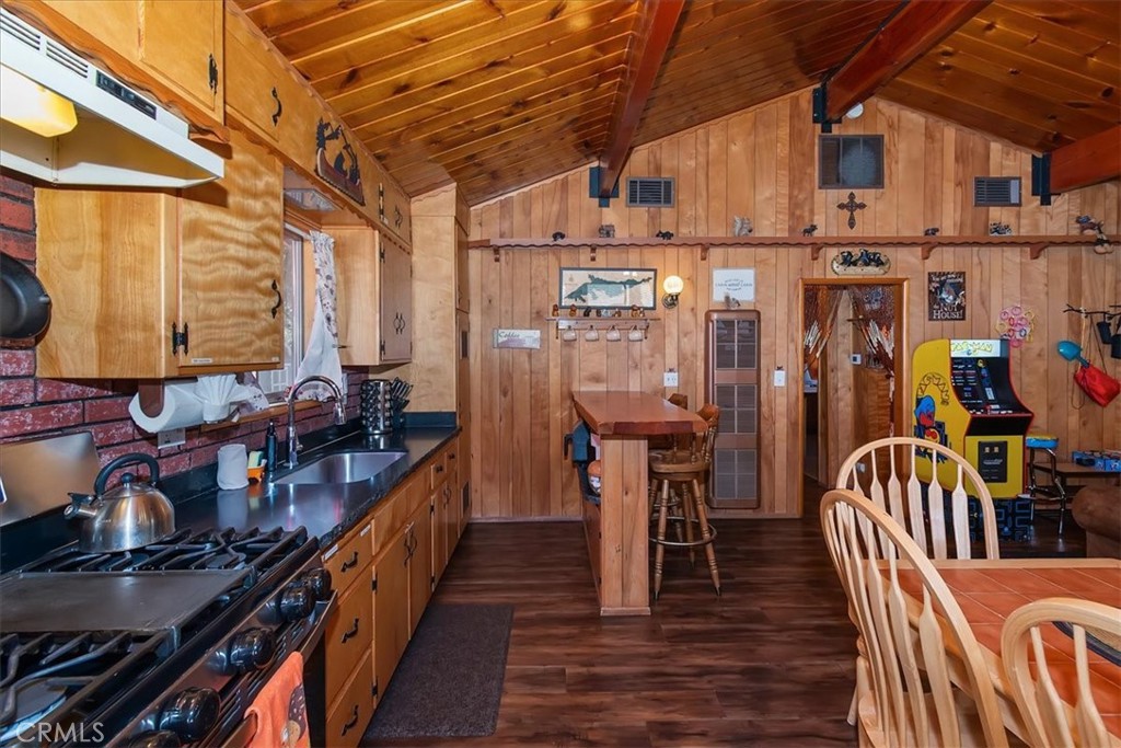 42697 Cougar Property Photo 16