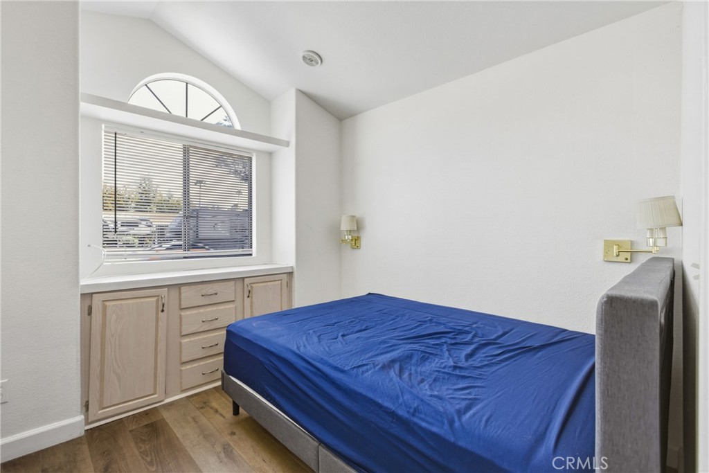 2750 W Acacia Ave Property Photo 12