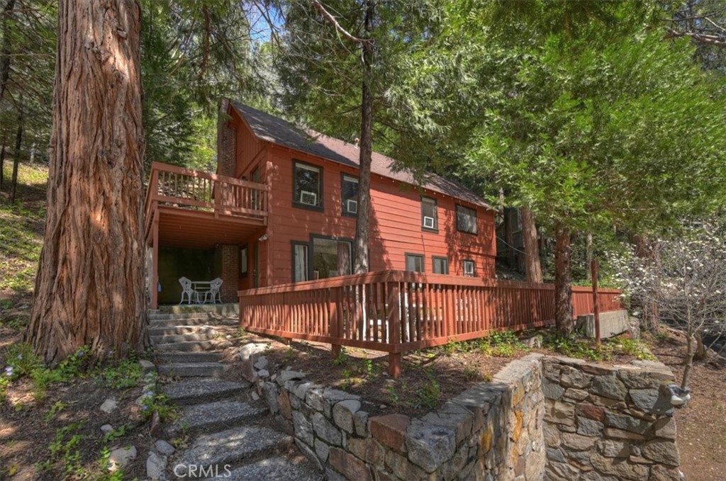 425 Blue Jay Canyon Property Photo 1