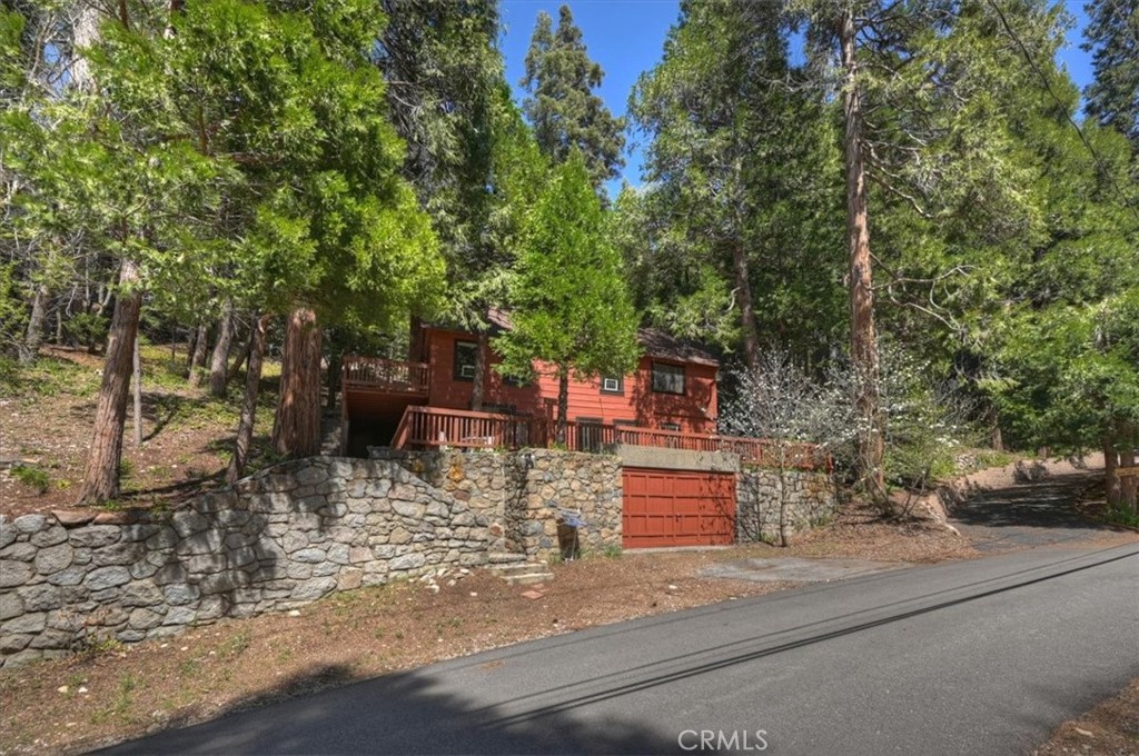 425 Blue Jay Canyon Property Photo 2