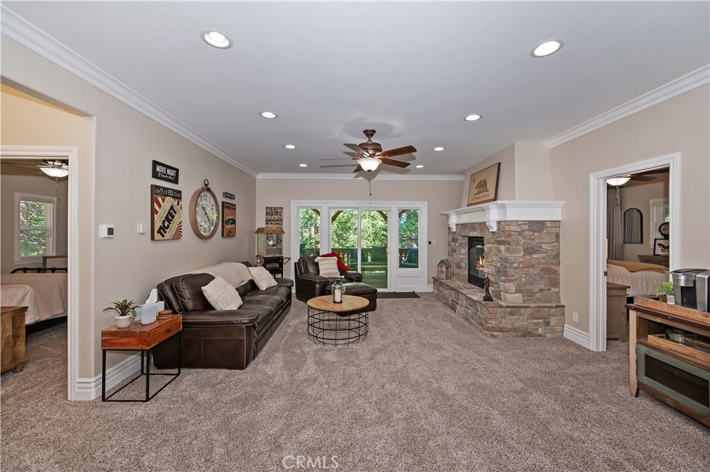 757 Nadelhorn Drive Property Photo 35