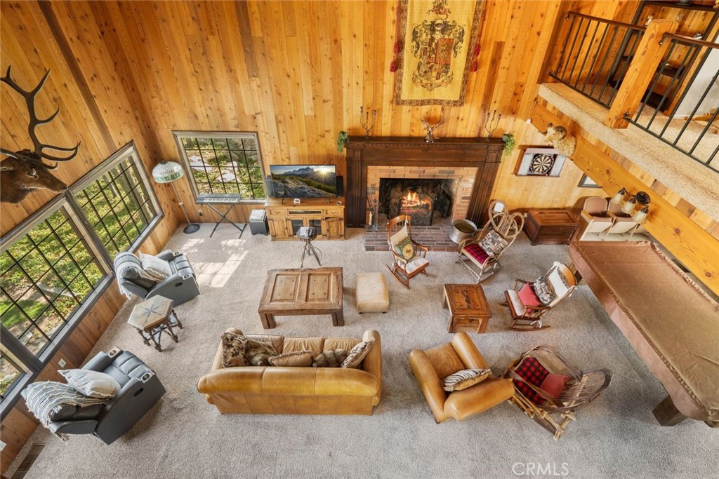887 Talisman Property Photo 7